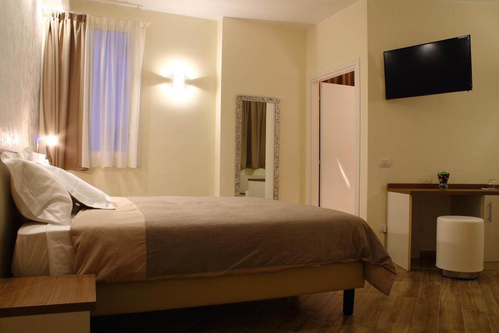 Bhl Boutique Rooms Legnano Kamer foto